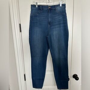 Women’s Skinny Curvy Jeans-size 15